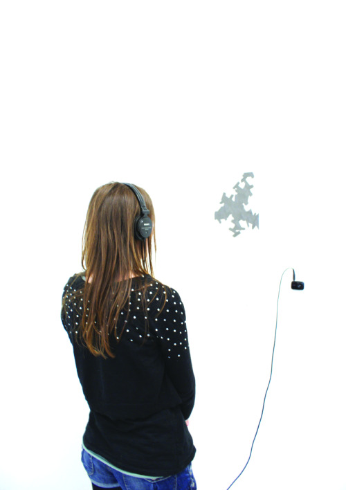 Drawing With Its Own Sound